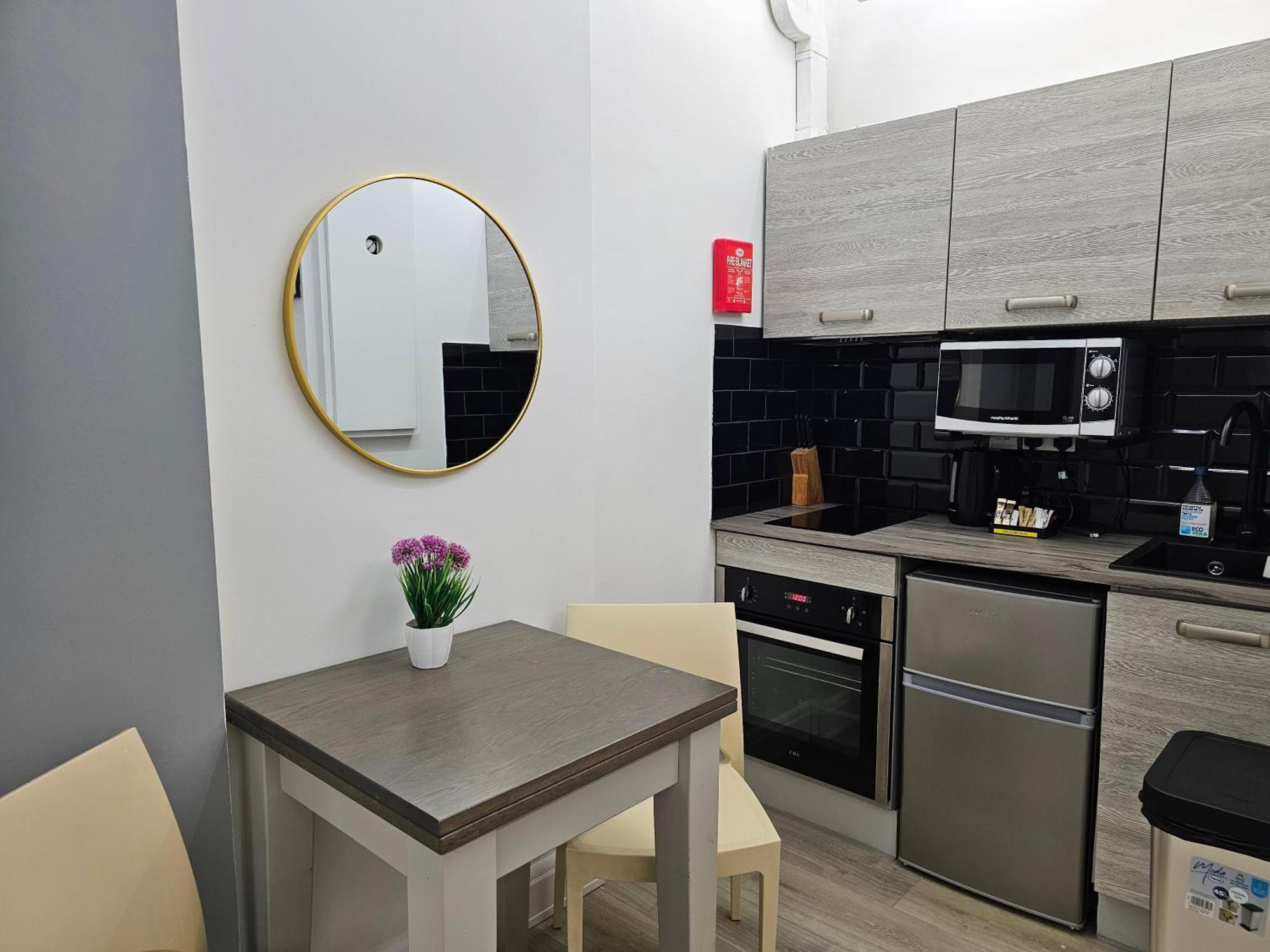 London Stay Apartments Exterior photo
